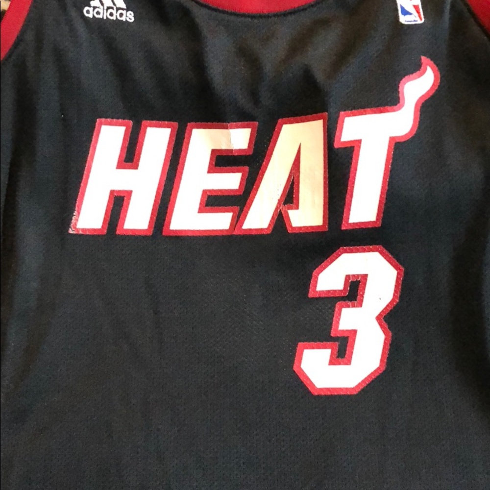 Dwayne Wade basketball jersey